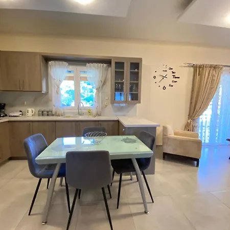 Planet Luxury Holidays In Corfu Ýpsos